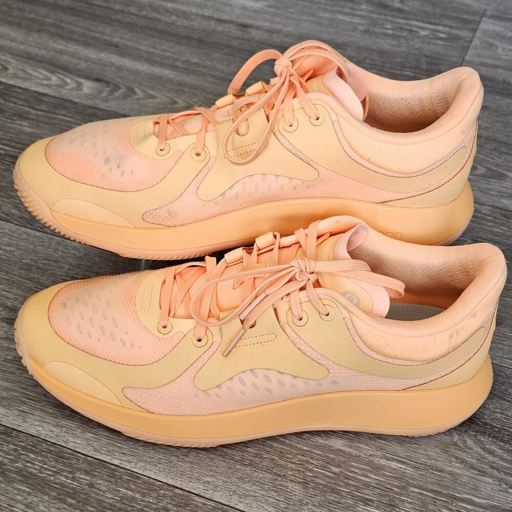 B1 Lululemon Strongfeel Womens Training Shoe Orange size 11